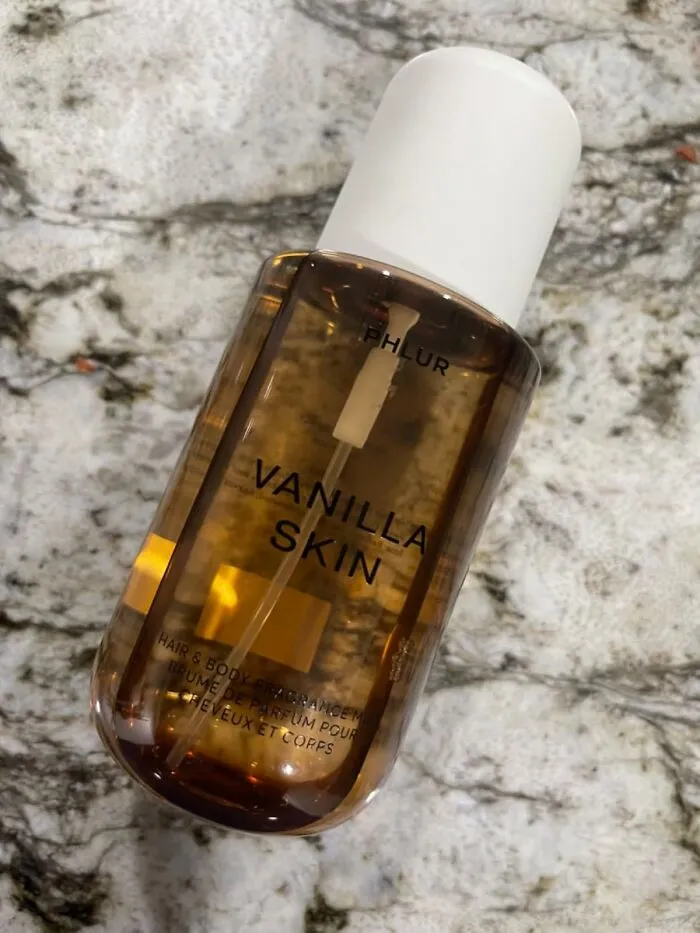 Smell Like A Sophisticated Snack That Everyone Secretly Wants The Recipe For With <a Style="Display:inline;" Href="Https://Www.amazon.com/Phlur-Vanilla-Skin-Body-Mist/Dp/B0d3fk6kcb?ie=utf8&th=1&linkcode=ll1&tag=bplion-20&linkid=8a27676fc08d12090fe95d682ad4be08&language=en_us&ref_=as_li_ss_tl" Target="_blank"><span Style="Font: Inherit; Color: #d74b1f;"> Phlur Vanilla Skin Body Mist</Span>, Your New Go-To For Warm, Yummy Vibes