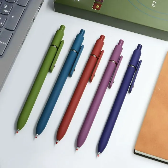 Make Your To-Do Lists Feel Slightly Less Dreadful (And Way More Colorful) With These Smooth-Writing <a Style="Display:inline;" Href="Https://Www.amazon.com/Uixjodo-Japanese-Silicone-Retractable-Journaling/Dp/B0b9qvgvnj?crid=22f1p4c3bdu9b&dib=eyj2ijoimsj9.sd_apgk86_u6zrj9nxp_mpmztk97j-Qgr9jrd9xwzoj0lzzkjnypuhhsjko0nzk5io96ey-Hrc0qbl59qowcts9arfaayobz6t0cydnahizg0b3j-D1wd1qfdoqlyu0yxhpy_zb3njicw9ouvdcjmv6x_i3aj6vayc3ecnnefsxznrs6r2bhcavwhglafmy8d1gyffc_9pcwekba5-9jkyx1ogjpwxkb7ts5jqmv36qdpllyz7nm0osfebpmjgme8i4_ugyrjniiwkgwy34g2ogsu43iujw48rzfwbvznic.3ud5ayya-Rq25fgeb0ebapzcl8szr8h6g6snc7xngpe&dib_tag=se&keywords=office%2bfinds&qid=1746182309&sprefix=office%2bfind%2caps%2c240&sr=8-52&xpid=qxklt2avhbkrc&th=1&linkcode=ll1&tag=bpbuffalo-20&linkid=e3fc43bd84571ec61390af9659d4a3e1&language=en_us&ref_=as_li_ss_tl" Target="_blank"><span Style="Font: Inherit; Color: #d74b1f;"> Fine Tip Gel Pens </Span>