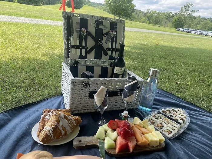 Channel Your Inner Romantic Comedy Lead On A Picturesque Date With <a Style="Display:inline;" Href="Https://Www.amazon.com/Home-Innovation-Waterproof-Accessories-Anniversary/Dp/B0cwpchn3s?ie=utf8&th=1&linkcode=ll1&tag=bpraccoon-20&linkid=029ee90ab918c9d630b3b011545f4f45&language=en_us&ref_=as_li_ss_tl" Target="_blank"><span Style="Font: Inherit; Color: #d74b1f;"> This Wicker Picnic Basket For 2</Span> That's Just Begging To Be Filled With Cheese, Wine, And Slightly Awkward But Charming Conversation