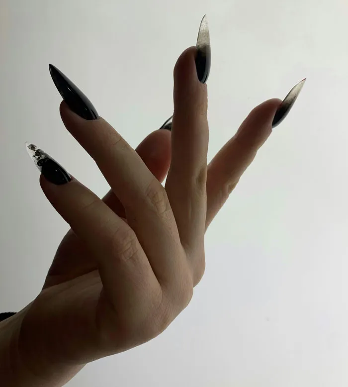 Men Are Venting About Women’s Creepy Behaviors And Point Out These 30