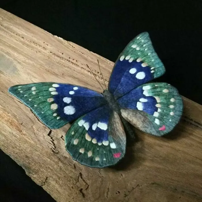 43 Incredible Hand-Sized Moths And Butterflies Made Out Of Fibers By Yumi Okita