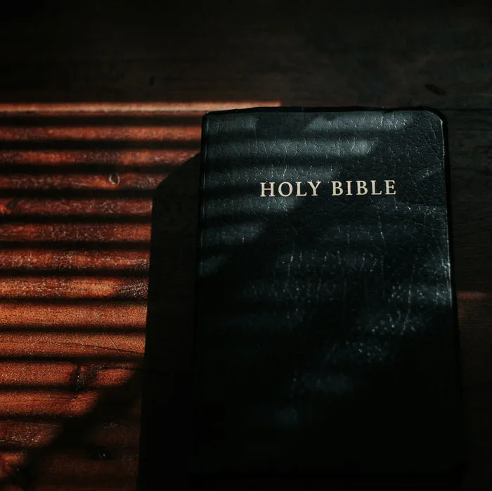 30 Disturbing Stories From People Who Escaped Cults And Shared What Happened Next