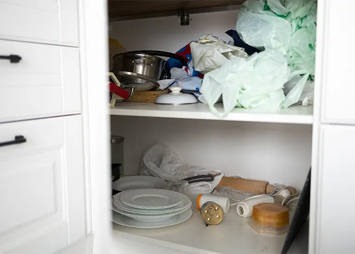41 Things Basically Everyone Does But Keeps To Themselves