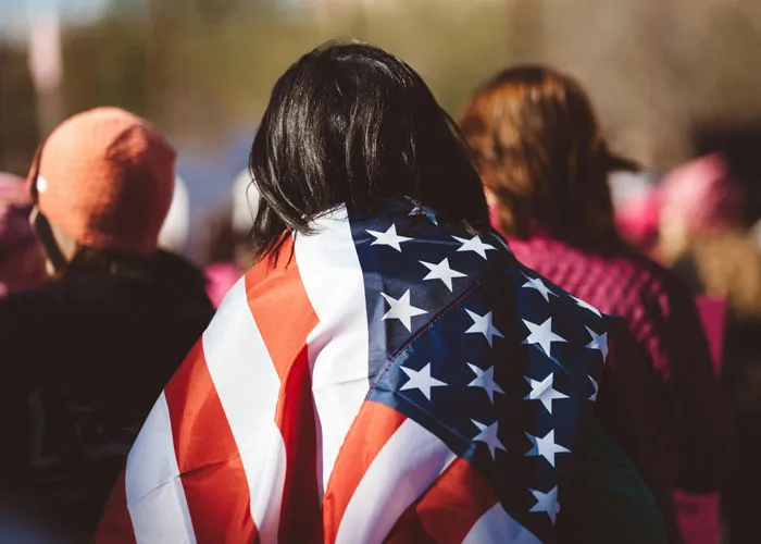 30 Disturbing Stories From People Who Escaped Cults And Shared What Happened Next