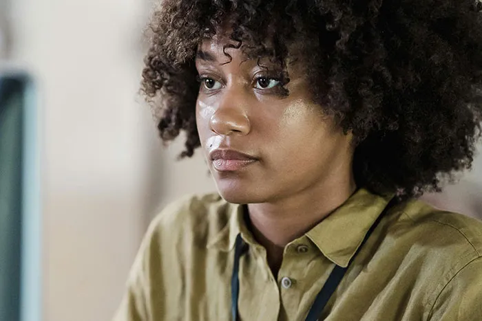 “We Need To Leave… Now”: 40 Heart-Pounding Moments When Gut Instinct Meant Everything