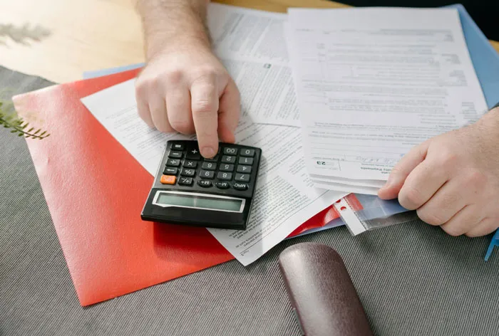 30 Ways People Lose Money While Thinking They’re Saving