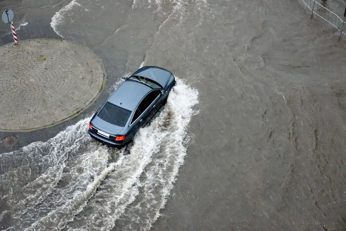 30 Casual Things That Are Actually Way More Dangerous Than We Think