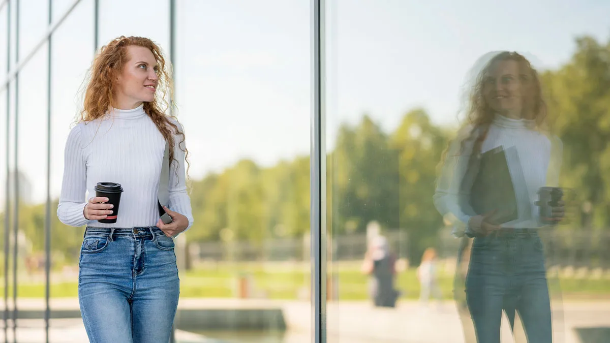 41 Things Basically Everyone Does But Keeps To Themselves