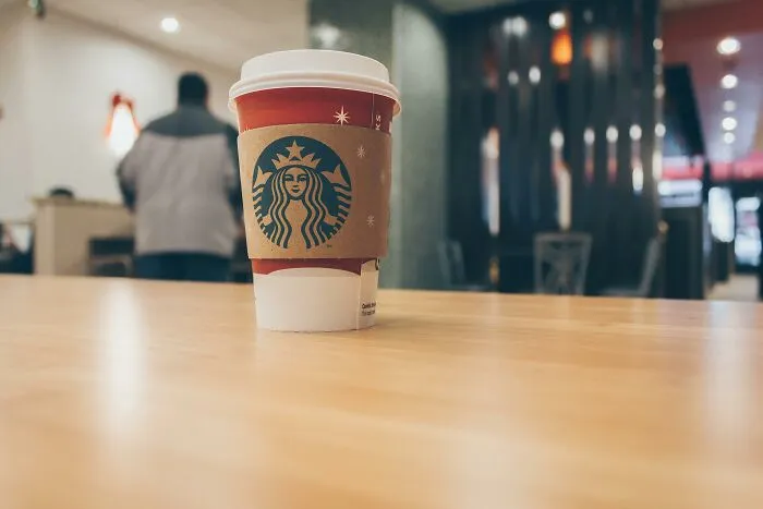 “It Was Horrific”: 20 Examples Of Incredibly Unhealthy Things Folks Have Seen Other People Do