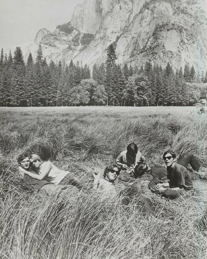 50 Vintage Pics That Prove People Were Cooler Before The Internet Ruined Us All