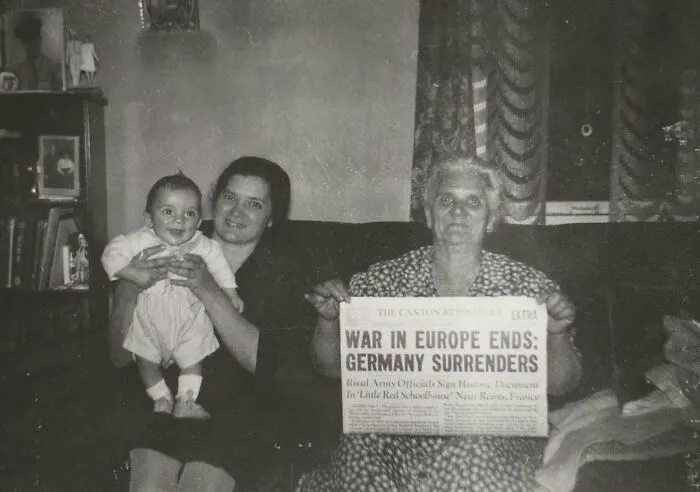 50 Vintage Pics That Prove People Were Cooler Before The Internet Ruined Us All