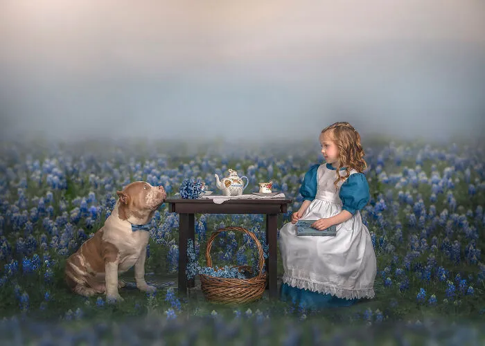 I Photographed 15 Tender Moments Between Children And Their Animal Friends