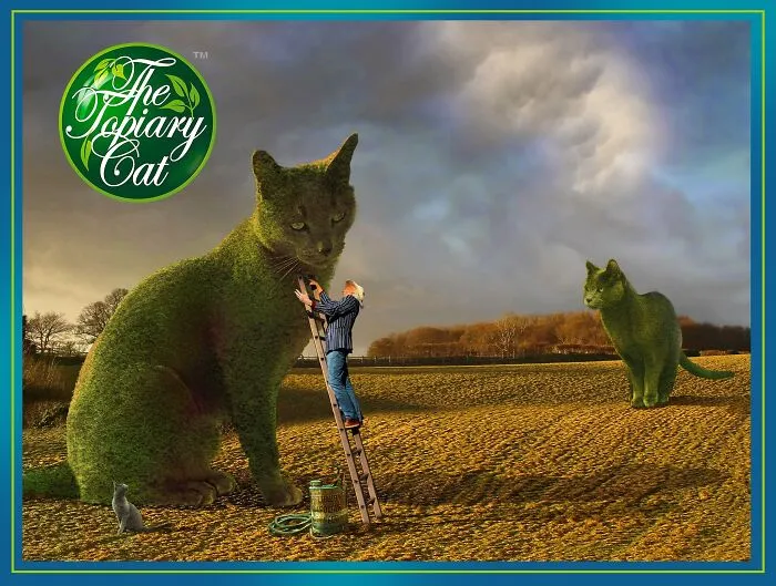 "The Topiary Cat": Richard Saunders’ Stunning Tribute To His Late Pet (29 New Pics)