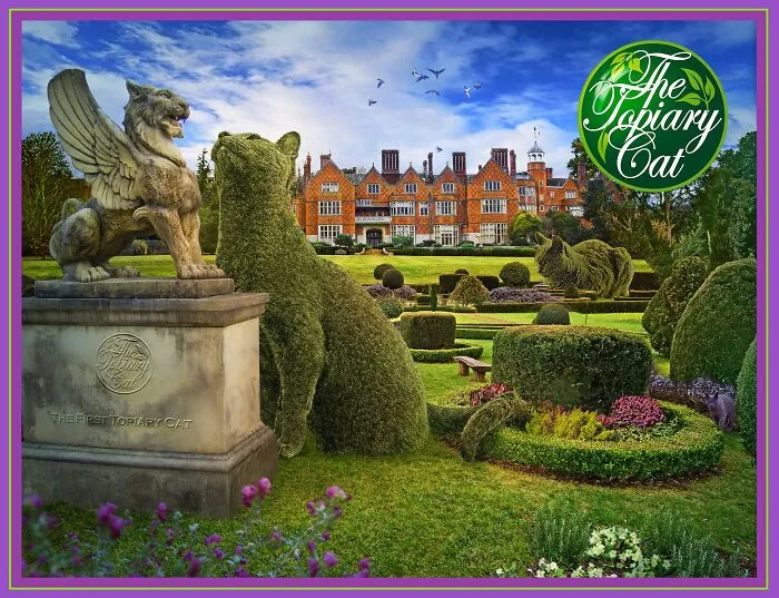 "The Topiary Cat": Richard Saunders’ Stunning Tribute To His Late Pet (29 New Pics)