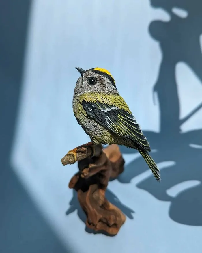 “I Cut Every Feather Out By Hand”: 31 Detailed Small Animal Sculptures By Zack Mclaughlin (New Pics)