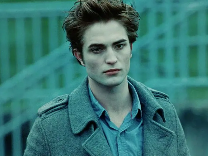  Robert Pattinson