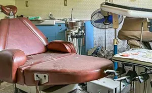This Dental Office Has Been Left Untouched Since 2011; Here Is What I Found There (15 Pics)