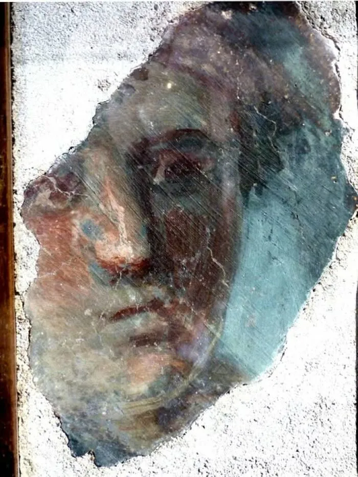 Roman Fresco Fragment