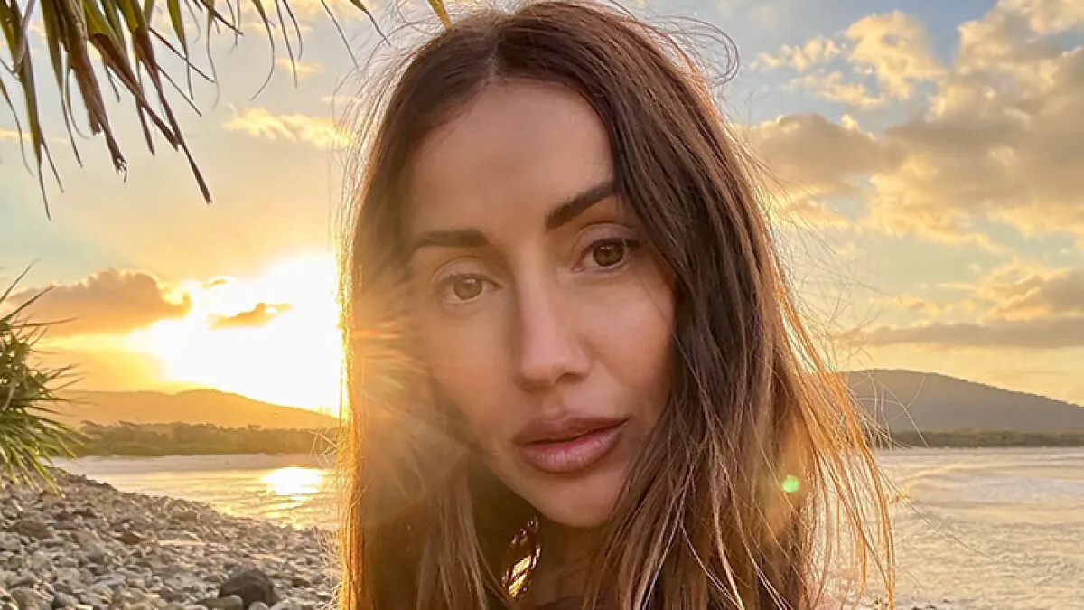 Big Brother Star Flaunts Stunning Body Transformation In Bikini After Ditching Veganism For Meat