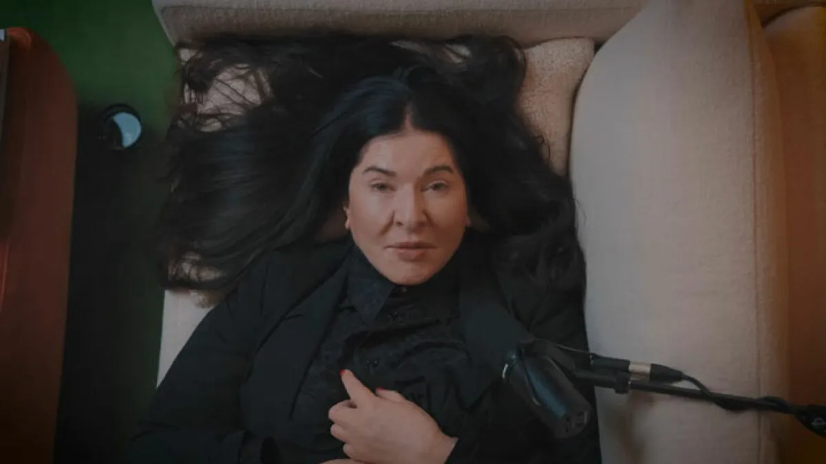 Controversial Artist Who Orgasmed Multiple Times At Public Gallery Describes "Terrible" Experience