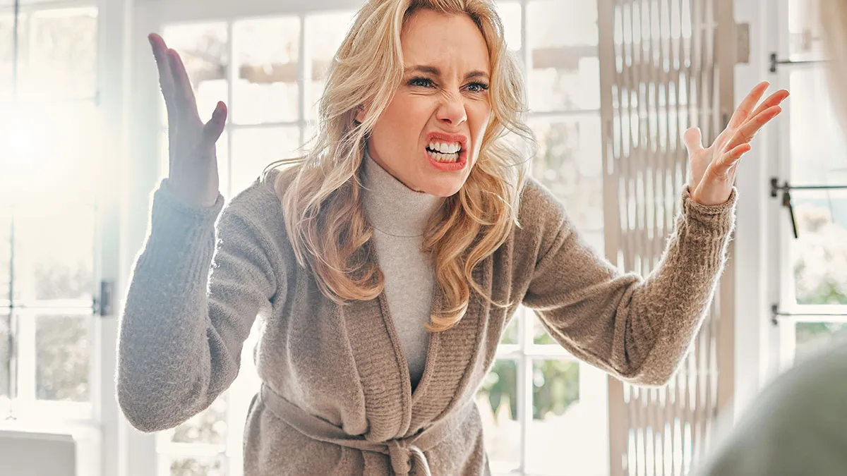 Woman Demands To Check Brother’s GF’s Bag, Bans Her From Her House After Seeing What’s Inside