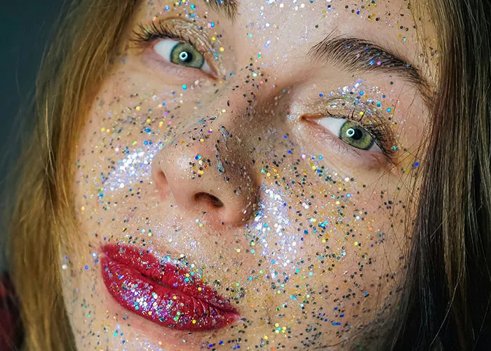 40 Hilariously Dumb Fads That Prove Humans Shouldn’t Be Left Unsupervised