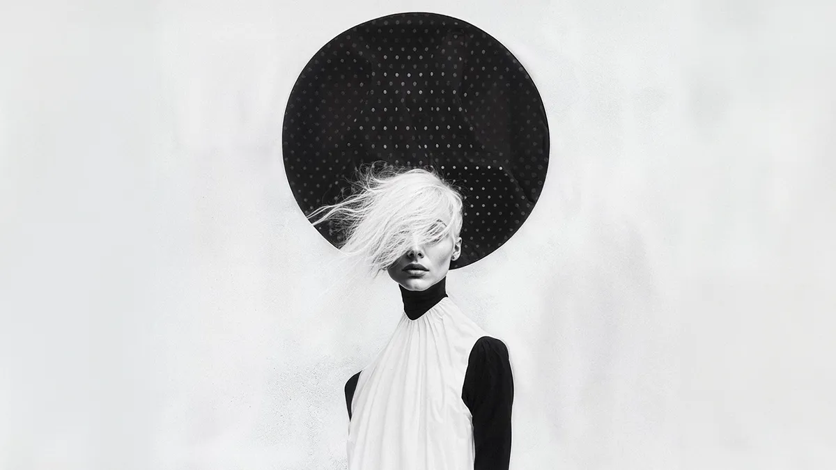 When One Shot Says It All: The Most Striking Photos From The 2025 Contest (45 Pics)