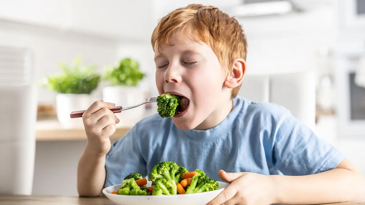 Son Starts Hating Mom’s Cooking After Tasting Veggies At Dad’s House, She Threatens Full Custody