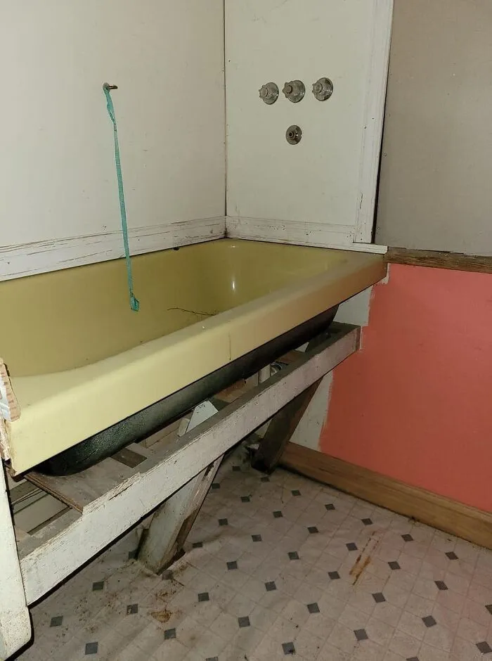 40 Real Estate Listings That Prove A Picture Is Worth A Thousand Words