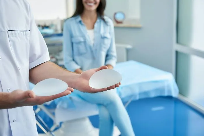 35 People Who Treated Their Bodies Like Disposable Experiments Share Their Regrets