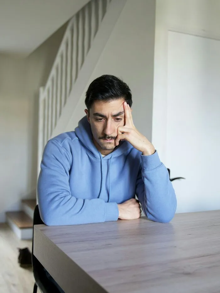 “Middle Class Is Over”: 45 People Share Things Young Gen Zers Aren’t Ready To Hear