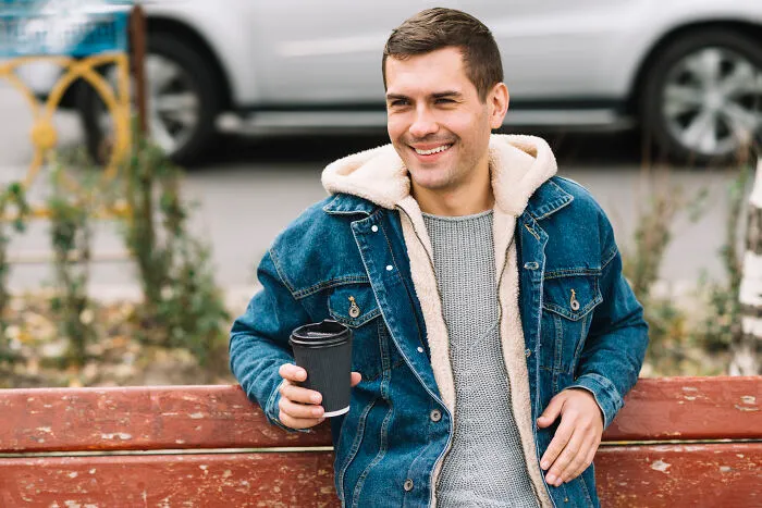 Adults Mortified When They Realized That Their 32 Habits As Kids Were Actually Red Flags