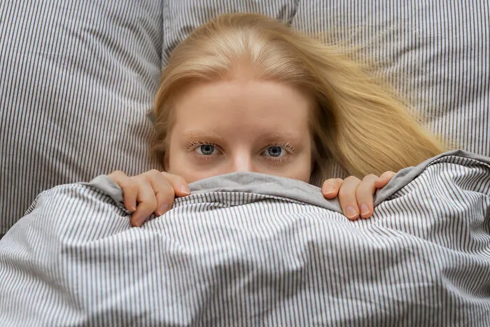 Adults Mortified When They Realized That Their 32 Habits As Kids Were Actually Red Flags