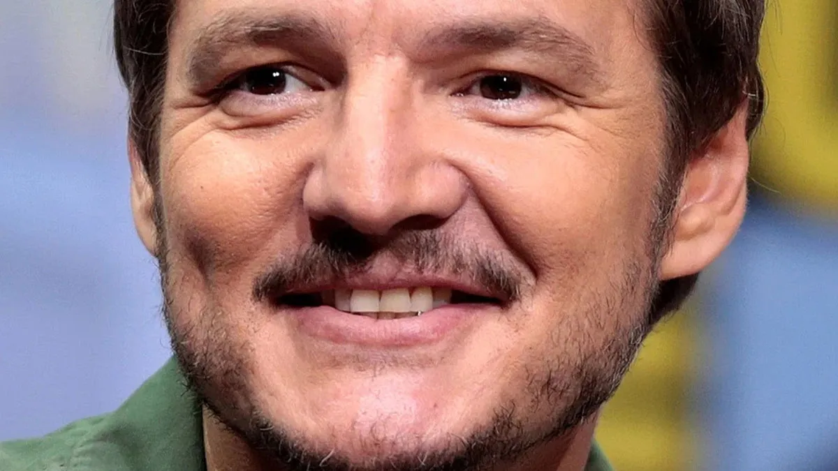 “Loser With Nothing Important To Say”: 30 Juicy Pieces Of Celebrity Gossip You Might Want To Hear