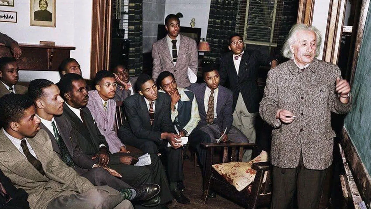 37 Remarkable Photos That Show The Side Of History That Didn’t Make The Cut Into Textbooks