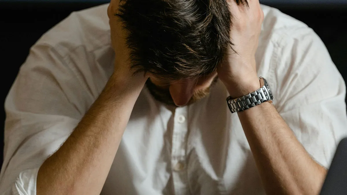 Bosses Can’t Understand Why Sales Have Dropped, Workers Remind Them It’s Their Own Fault