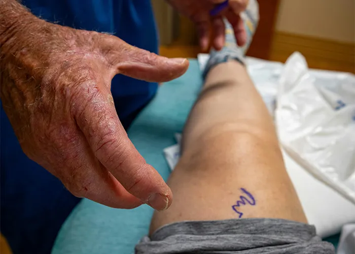 50 Times Medical Workers Pretended To Be Calm While Seeing Something Truly Unbelievable