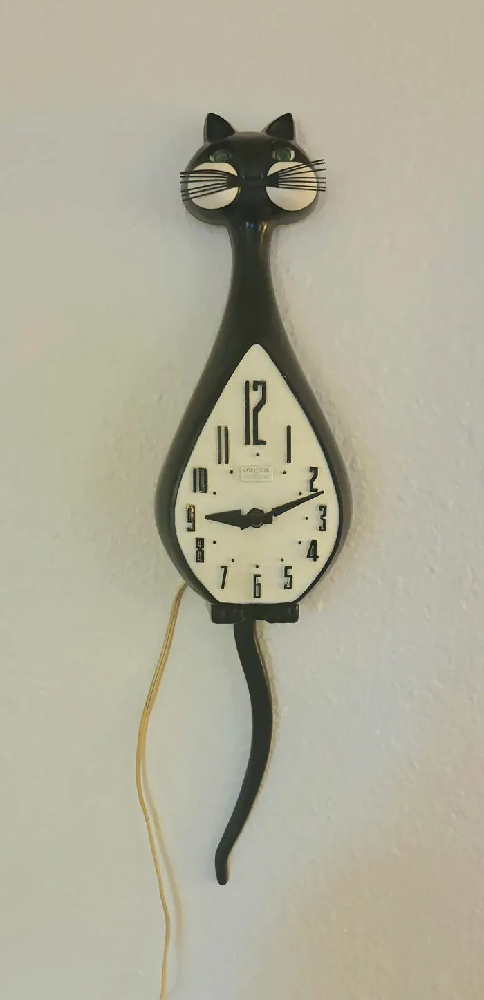 Mom Gave Me A 1950s Spartus Clock That She Had Hidden Away In A Closet. I’m So Happy!!