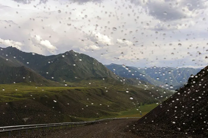 50 People Who May Not Have Been Alive Today If They Didn’t Trust Their Gut Feeling