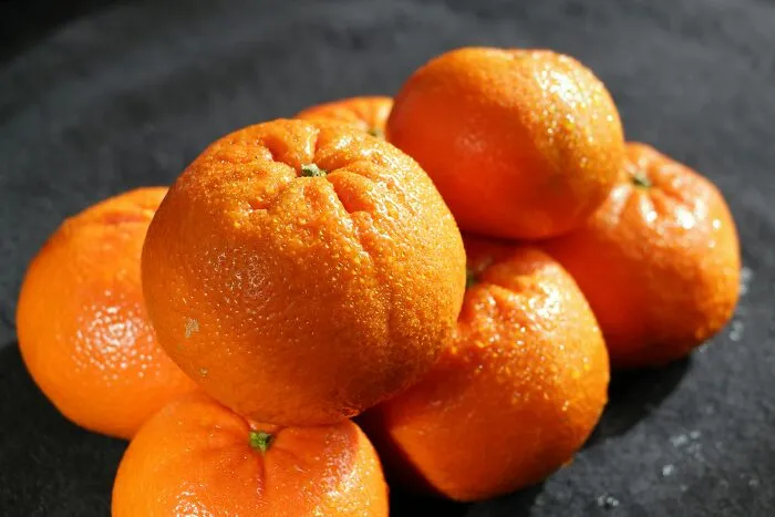 Navel Oranges (10 Count) - $1.39 vs. $1.49 Per Pound