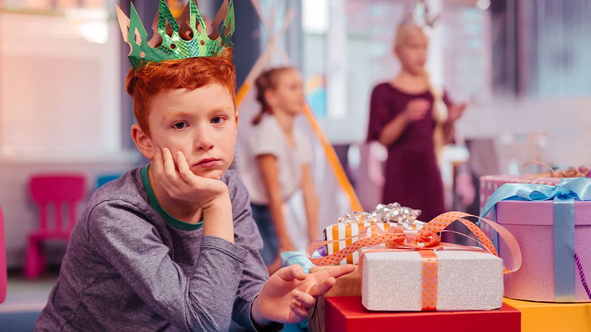 16YO Eats Cousin’s B-Day Cake Just Because He Wanted To, Livid When He’s Not Welcome Next Year