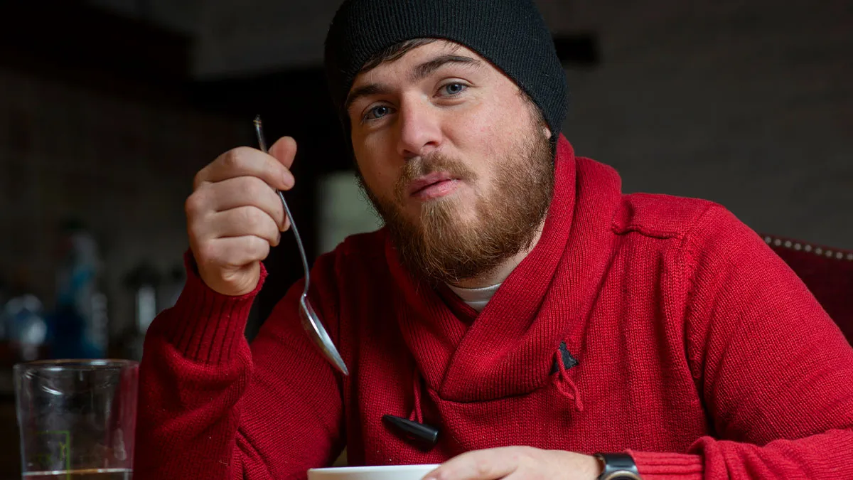 Woman Cooks Every Meal For Fiancé’s Weight Loss Diet, Finally Has Enough: “Bloody Nightmare”