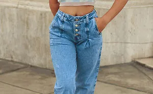 “Gauchos”: 50 Forgotten Fashion Trends That People Never Want To See Again 