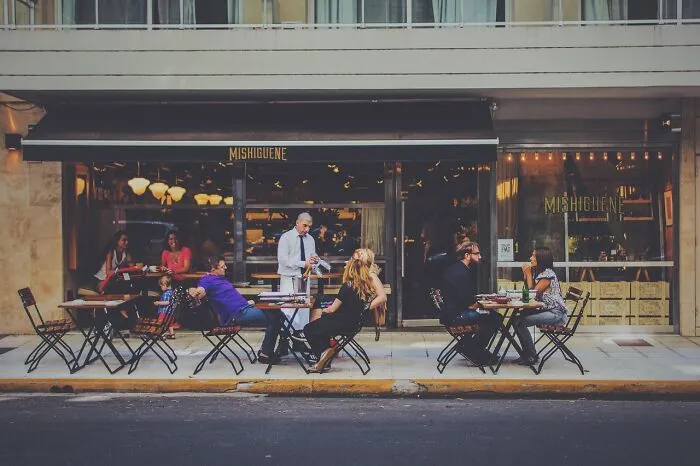 41 Things Basically Everyone Does But Keeps To Themselves