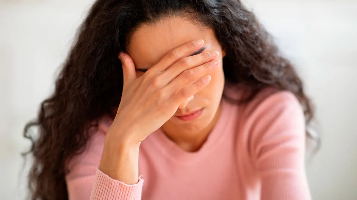 "Unsure What To Do": Woman Discovers Partner's Group Chat Messages And Is Absolutely Horrified