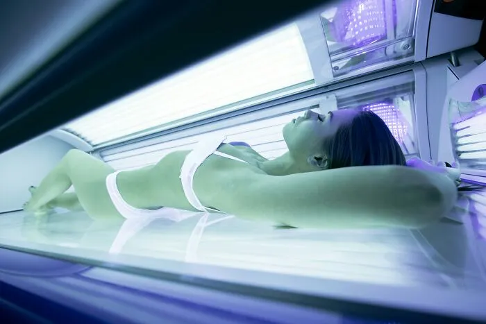 35 People Who Treated Their Bodies Like Disposable Experiments Share Their Regrets