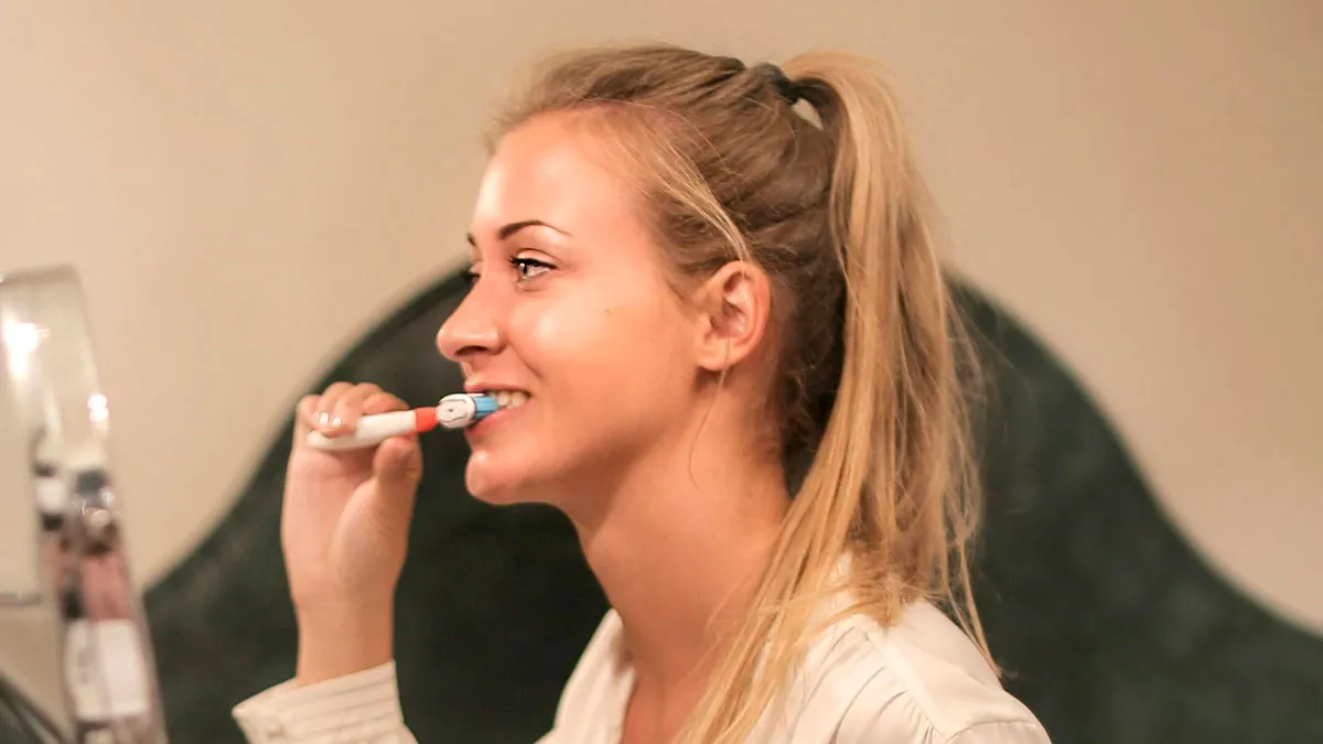 35 People Who Treated Their Bodies Like Disposable Experiments Share Their Regrets