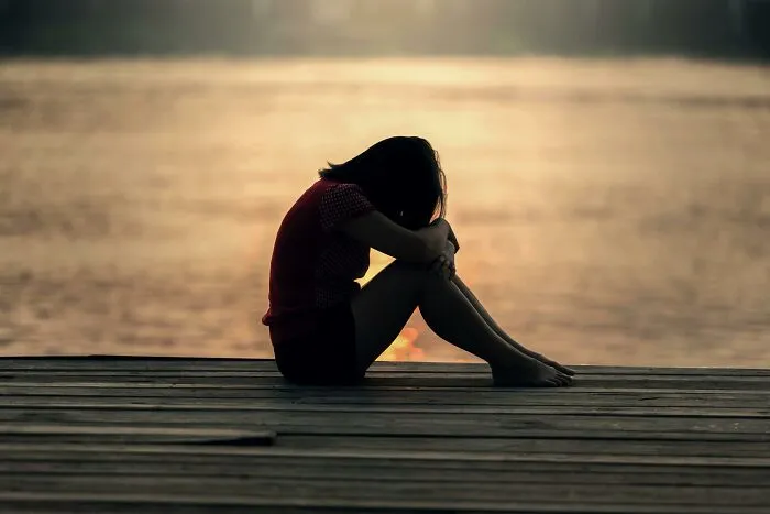 32 Things That Get Romanticized All The Time But For All The Wrong Reasons
