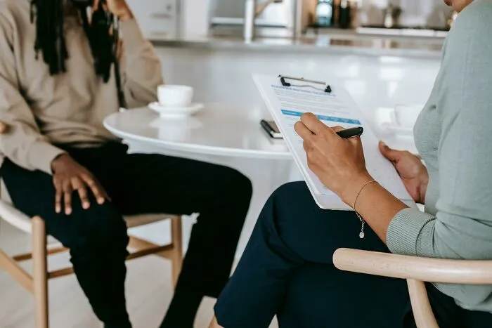 People Spill The Tea About 30 Of The Dumbest Questions They Were Asked During Interviews