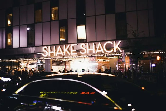 People Share 22 Companies They’ve Permanently Blacklisted And The Stories Behind Each One